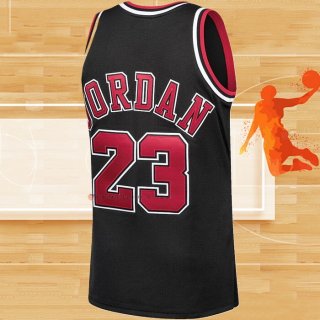 Camiseta Chicago Bulls Michael Jordan NO 23 Mitchell & Ness 1997-98 Negro3