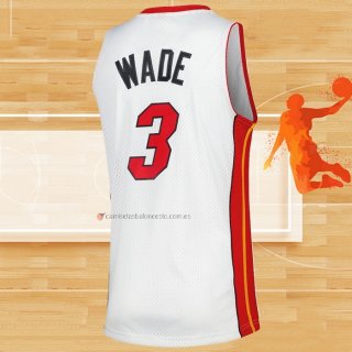 Camiseta Miami Heat Dwyane Wade NO 3 Mitchell & Ness 2005-06 Blanco